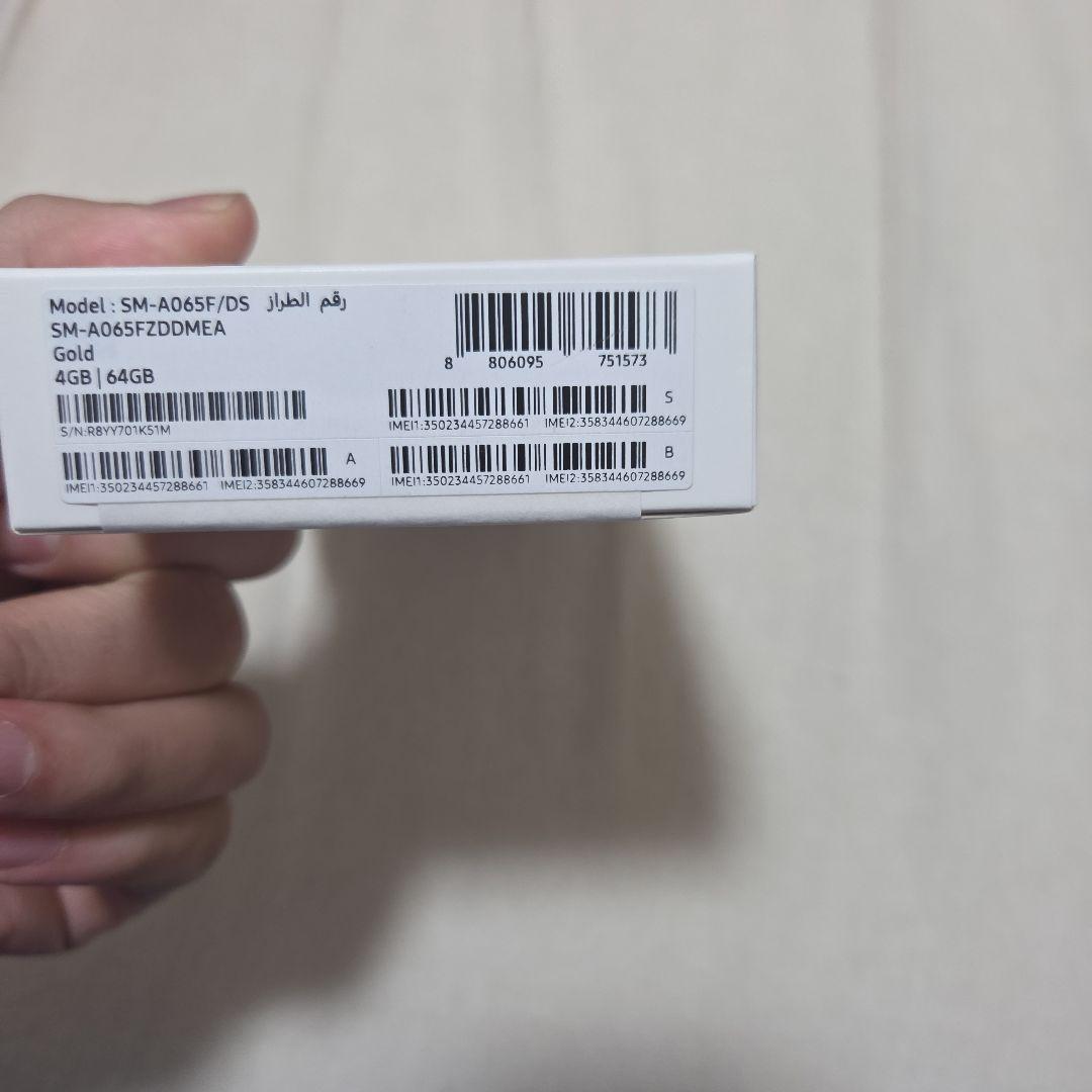 Samsung Galaxy A06 新品・未開封品