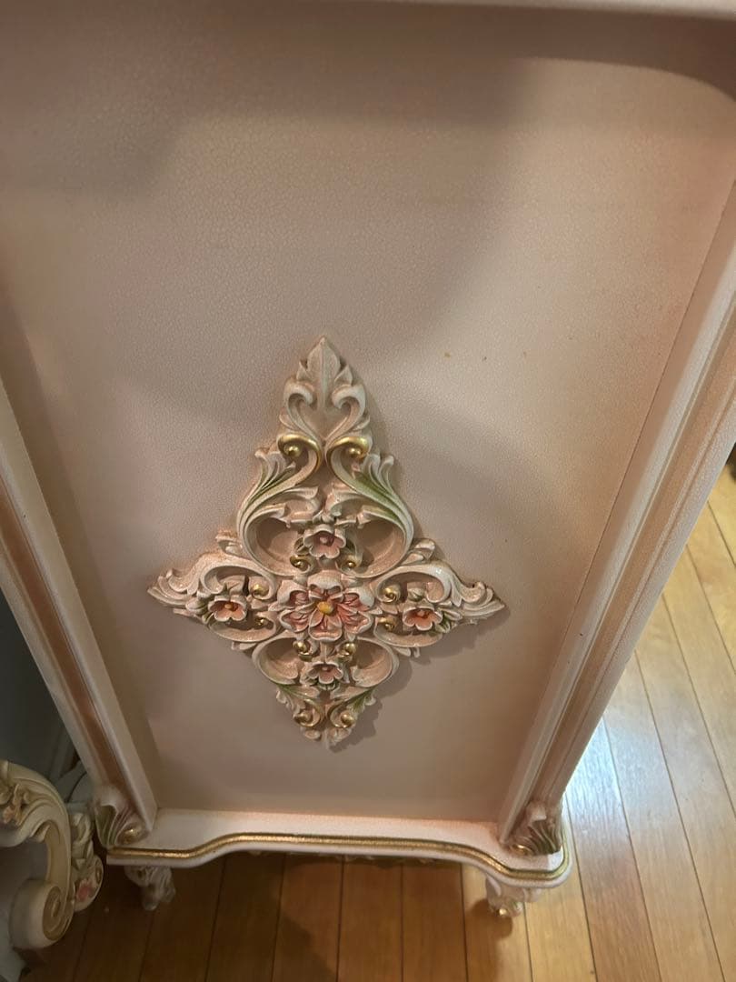 ロココ調　タンス　ピンク