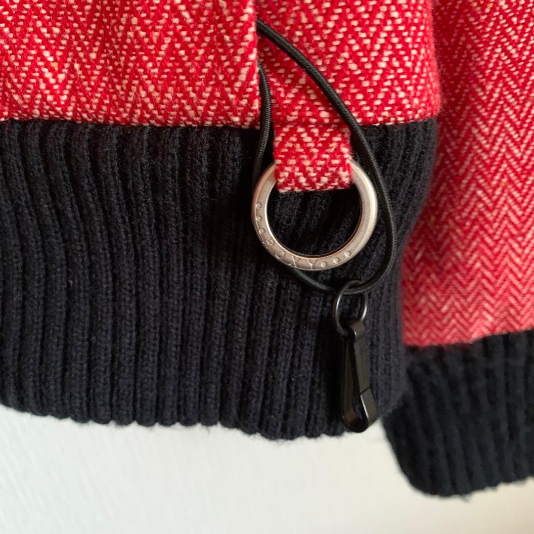 ロキシー　美品スノーウェアMサイズ　赤ツイード風　白ボアフード