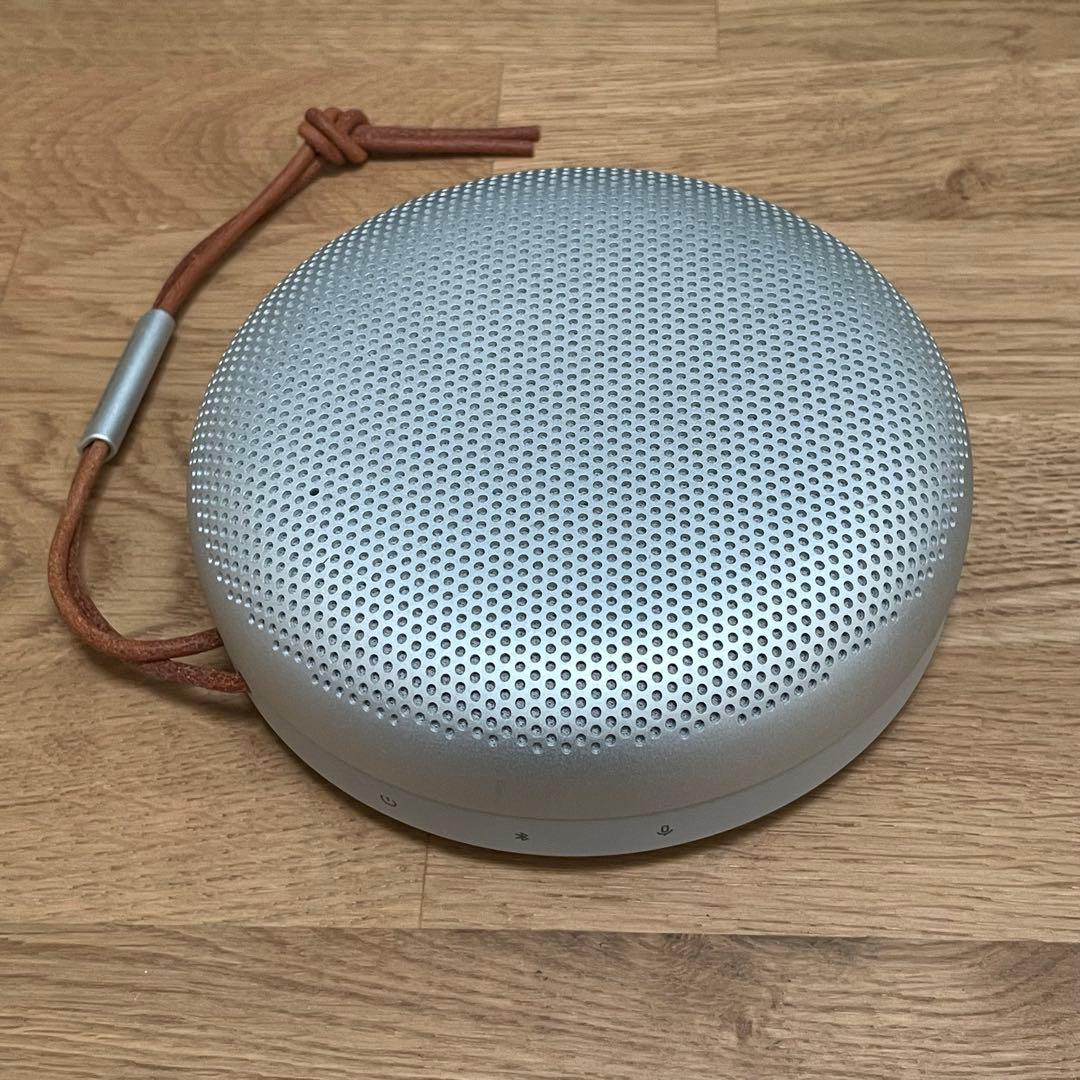 スピーカー・ウーファー BANG & OLUFSEN Beosound A1 2nd Grey Mist