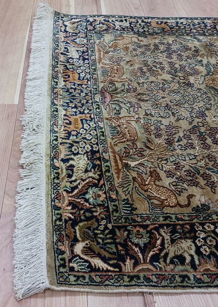 専用Y3137 インド カシミールシルク絨毯 手織り 151×94㎝