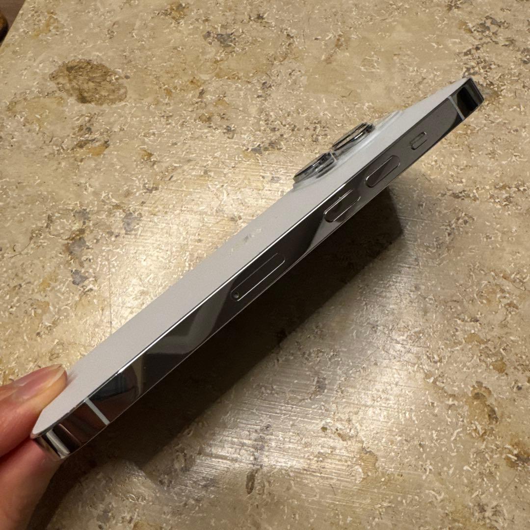 iPhone14 pro 128GB ホワイト