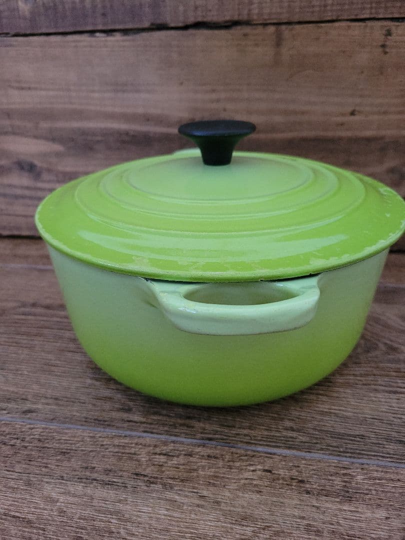 LE CREUSET ルクルーゼ 両手鍋 ココットロンド 20 グリーン