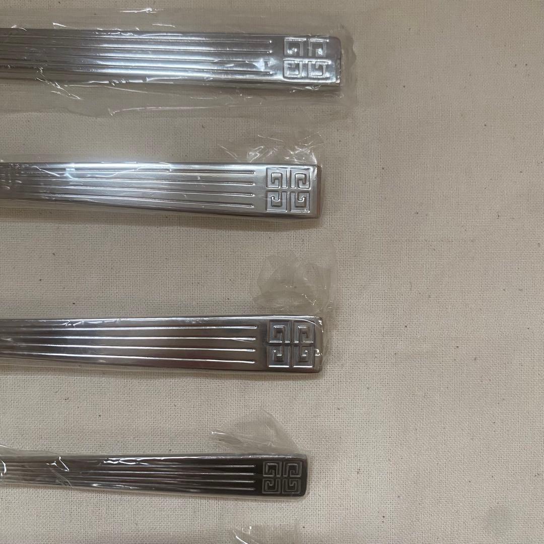 Sachi-Sachi新品未使用 GIVENCHY カトラリーセット25点