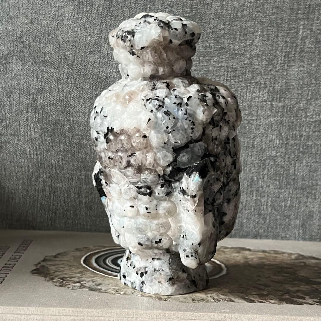 レインボームーンストーン　ブッダヘッド