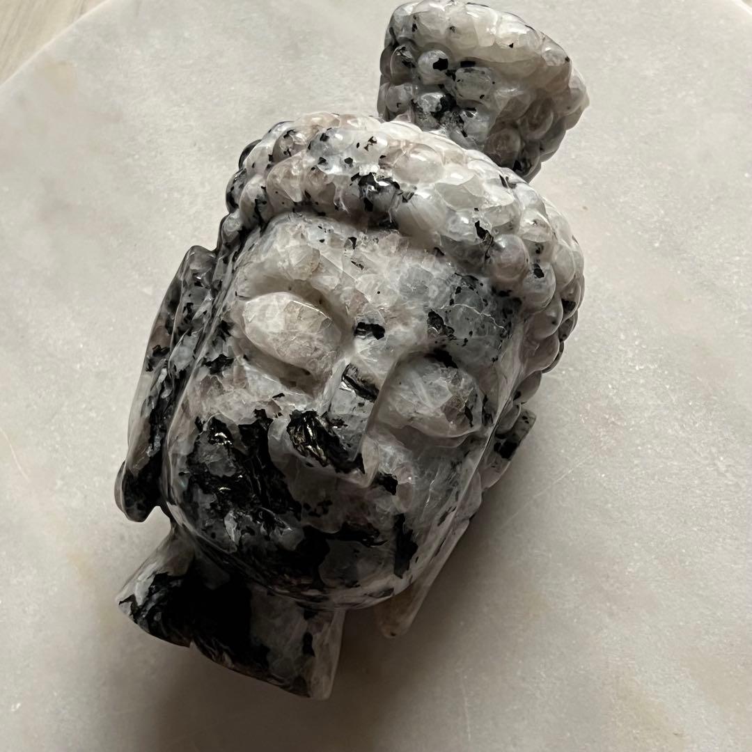 レインボームーンストーン　ブッダヘッド