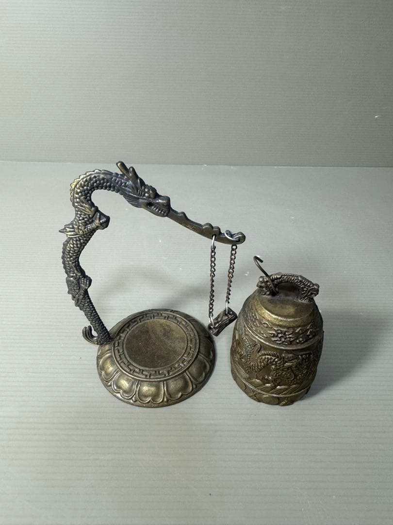 2404 中国骨董　銅器　龍鐘  吊り鐘　康熙年製銘　置物　時代物