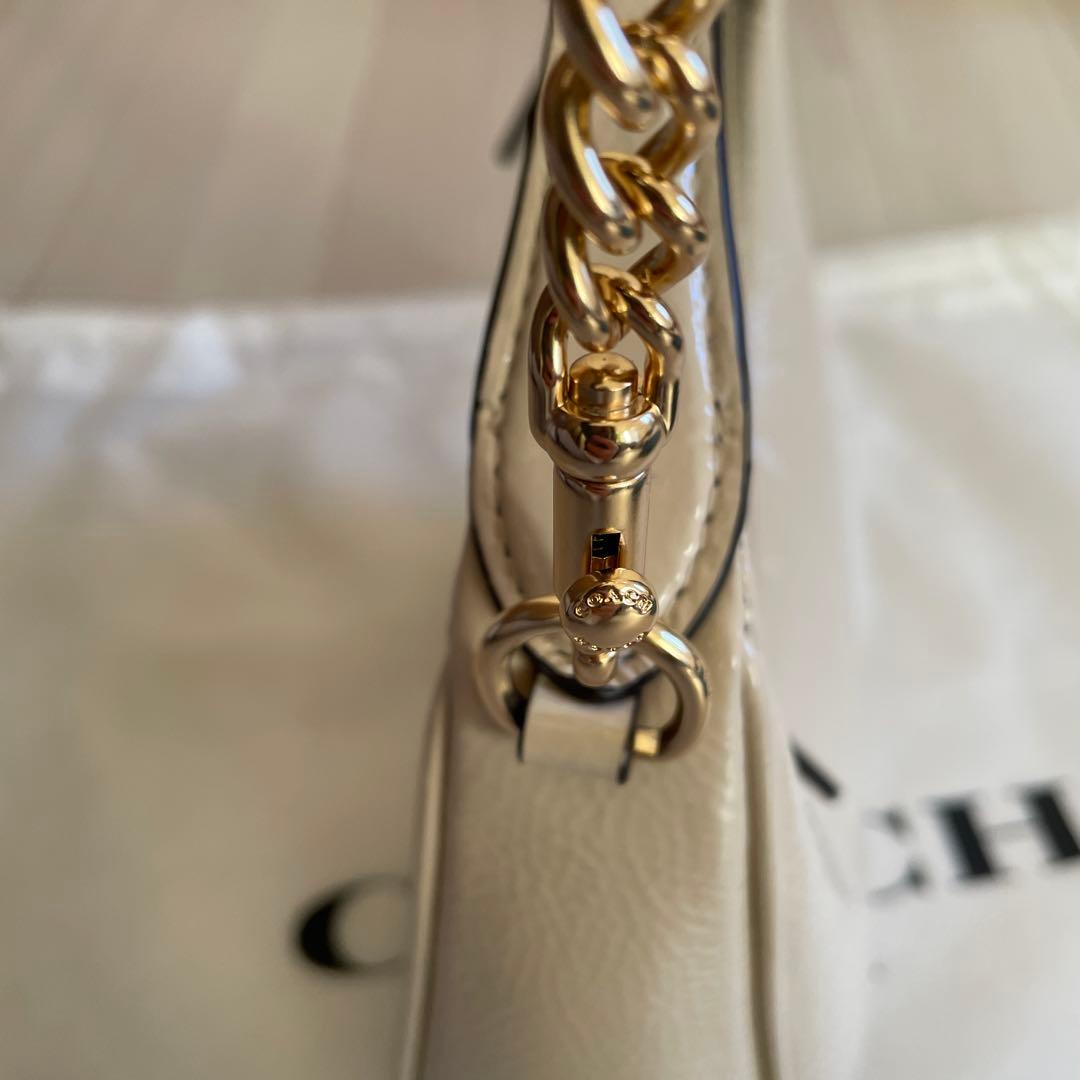 COACH カルメン　ショルダー　クロスボディ　バッグ