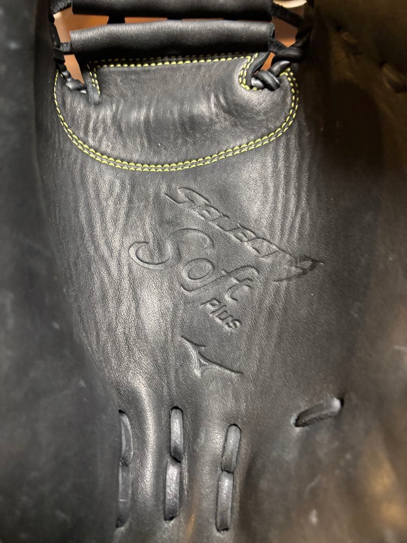 Mizuno Select 野球グローブ