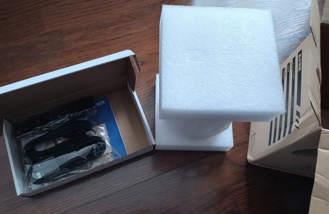 yowhick 1080P スマートプロジェクター W33　プロジェクター　美品