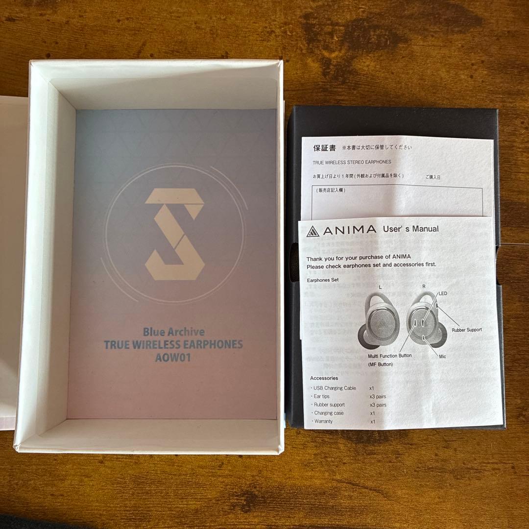 ONKYO×ブルーアーカイブ AOW01 ワイヤレスイヤホン アロナ　ケース付き