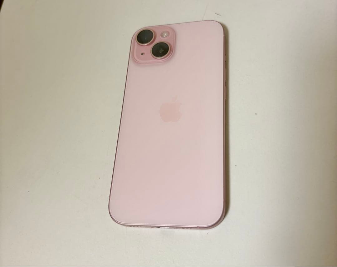 iPhone15 本体　128GB