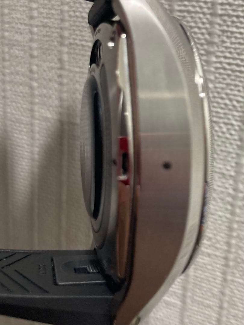 タグホイヤーコネクテッド E4 42mmスマートウォッチ　動作問題無し大きな傷無