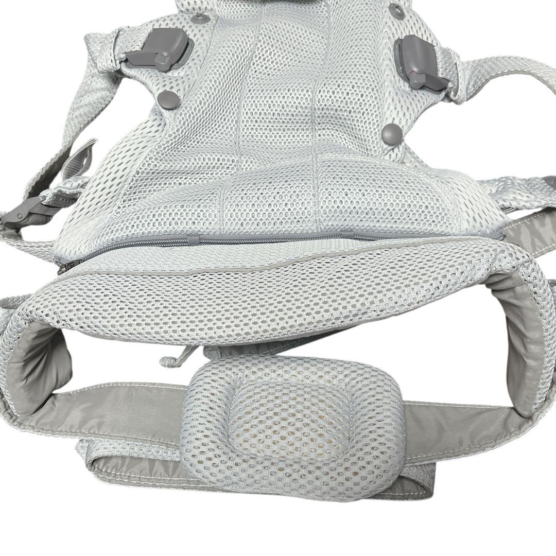 【極美品】ベビービョルン 抱っこ紐 ハーモニー エアリーメッシュ シルバー