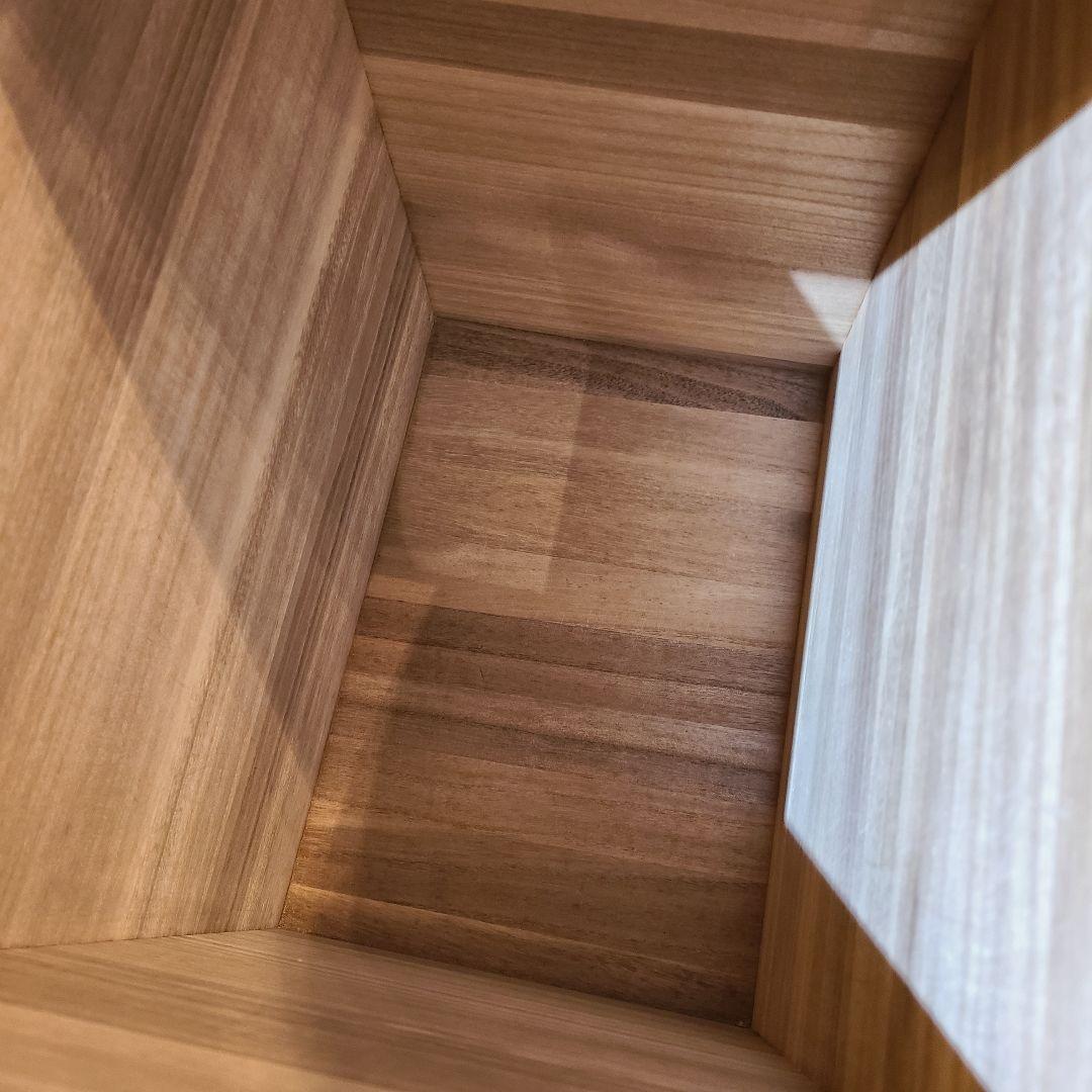 ホクリク総業　桐の米びつ　桐子モダン　米びつ　30kg