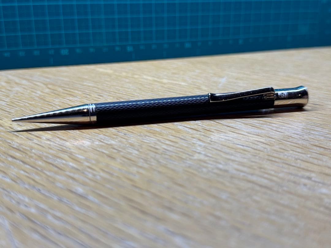 ファーバーカステル シャープペンシル ギロシェ ブラック 0.7mm