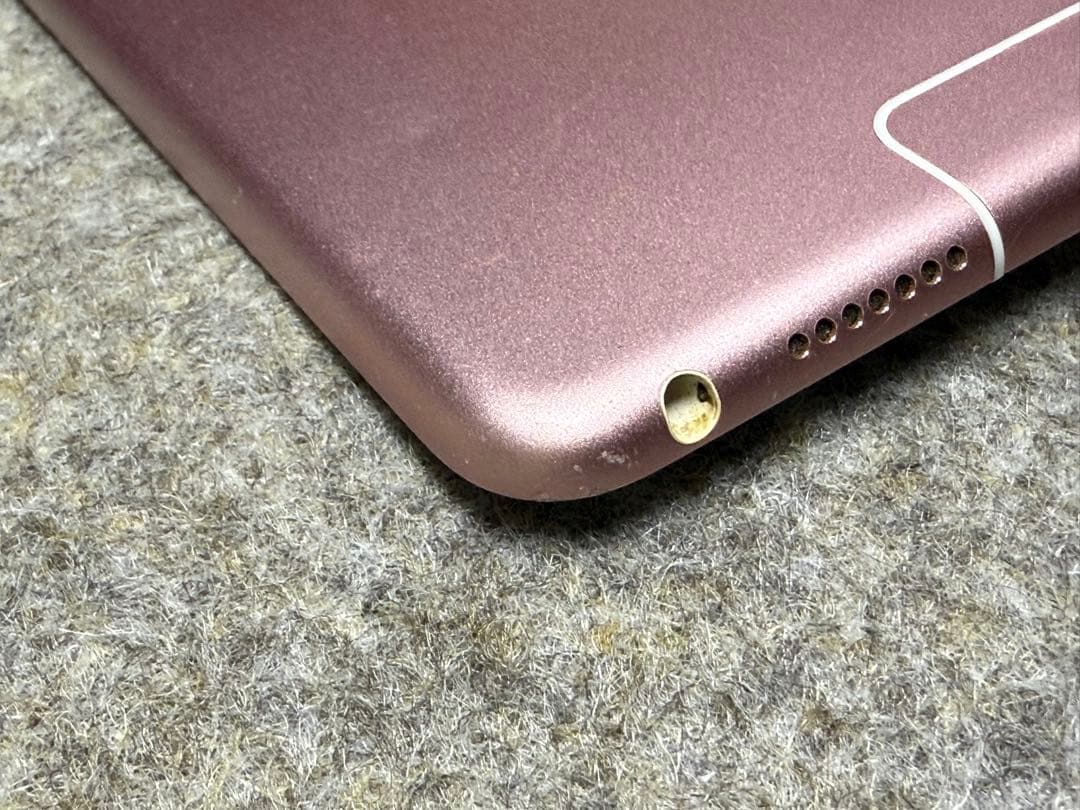 iPad Pro 9.7 128GB Cellular ローズゴールド