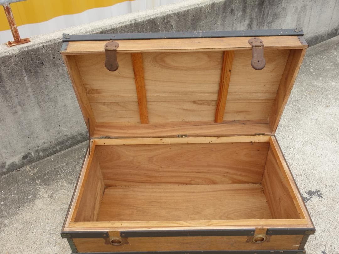 【中古】K▼木箱 宝箱 船舶 トランクケース 古道具 収納 (38706)