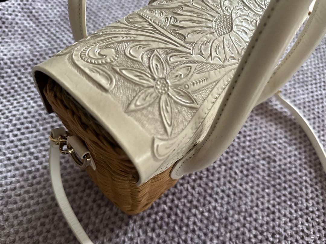 限定デザインカービングトライブス ラタン マエストラ 2WAYショルダー バッグ