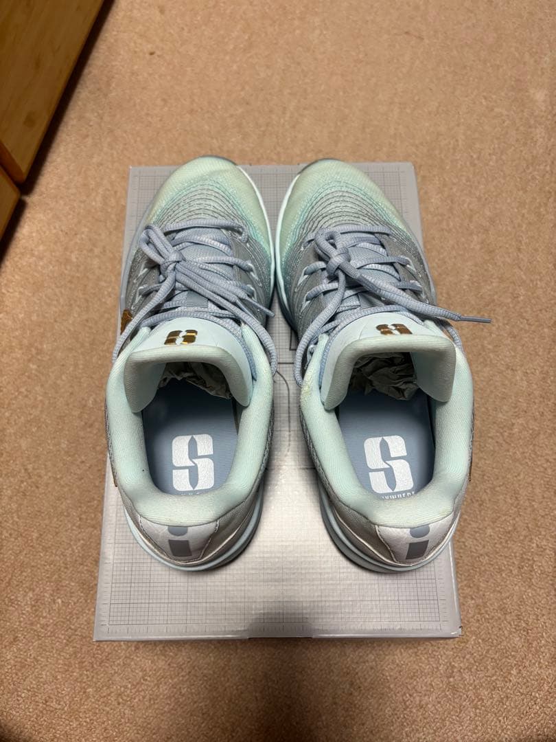 ナイキ　サブリナ3