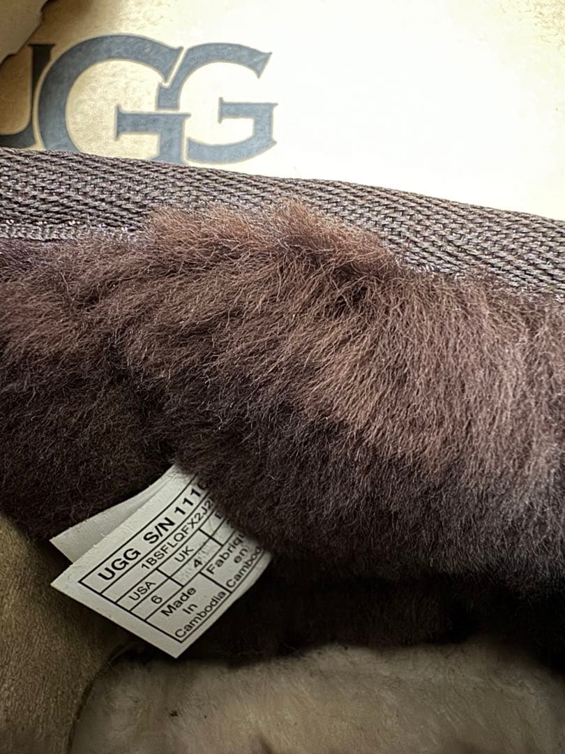 ピーターパンUGG W CLASSIC ULTRA MINI ブラウン