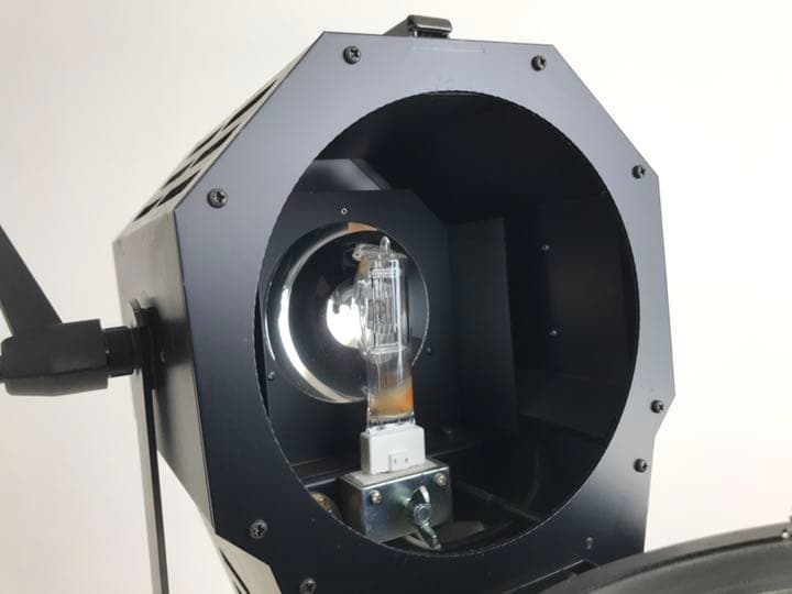 COMET  FLS-500H フレネルレンズスポットライト ライトカッター付き