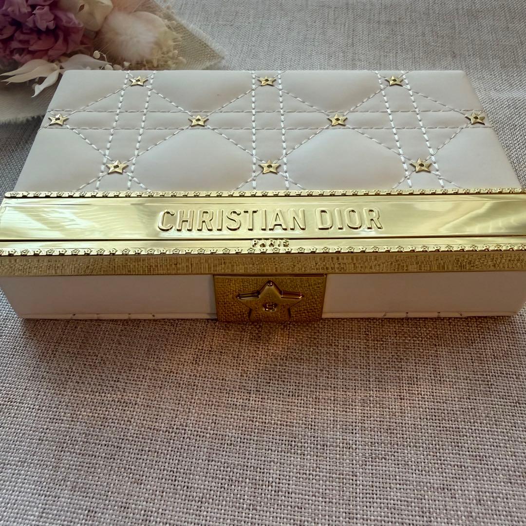 【2回使用中古】Dior パレットクチュールクリスマスコフレホリデー2025