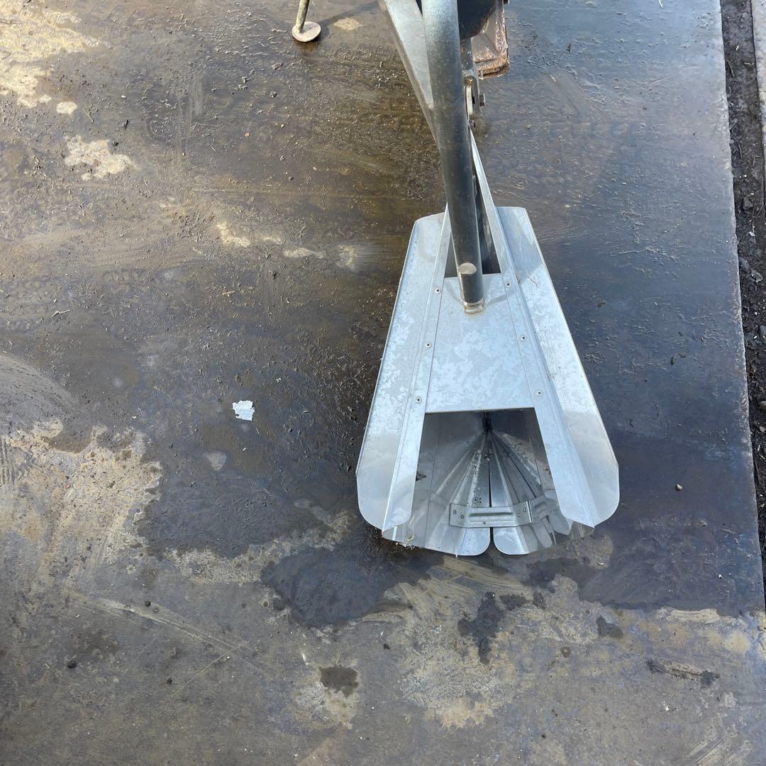 ≪引き取り限定≫　≪岩手奥州≫　オータケ　乗用溝切機　NT-2　のるたん