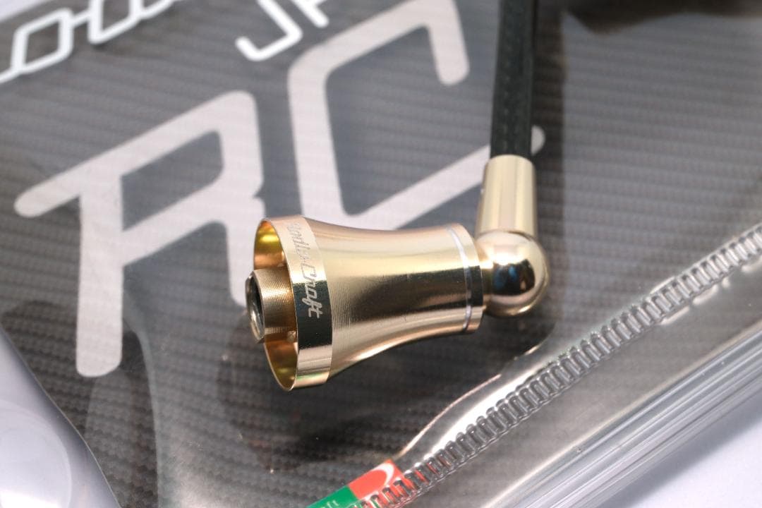 RCシングルスピニングカーボンハンドル RC 48 DA-CP ダイワ用 中古品