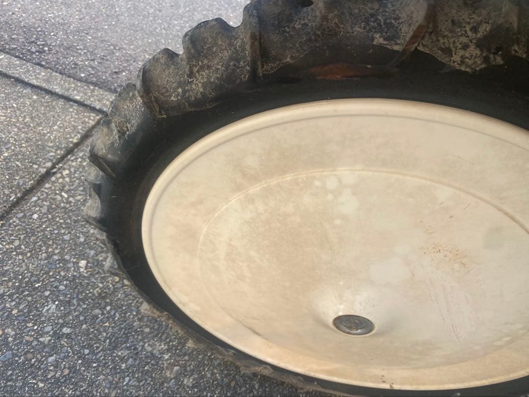 イセキ 田植機 PQ4-VS 4条ガソリンエンジンリコイルスタート愛知県引取限定