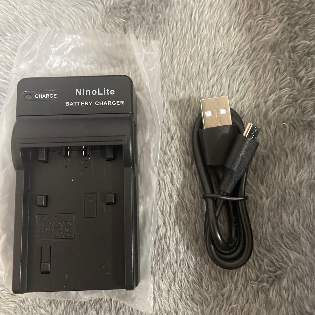 ★美品★ ビデオカメラ Sony ソニー HDR-CX675 ホワイト　白