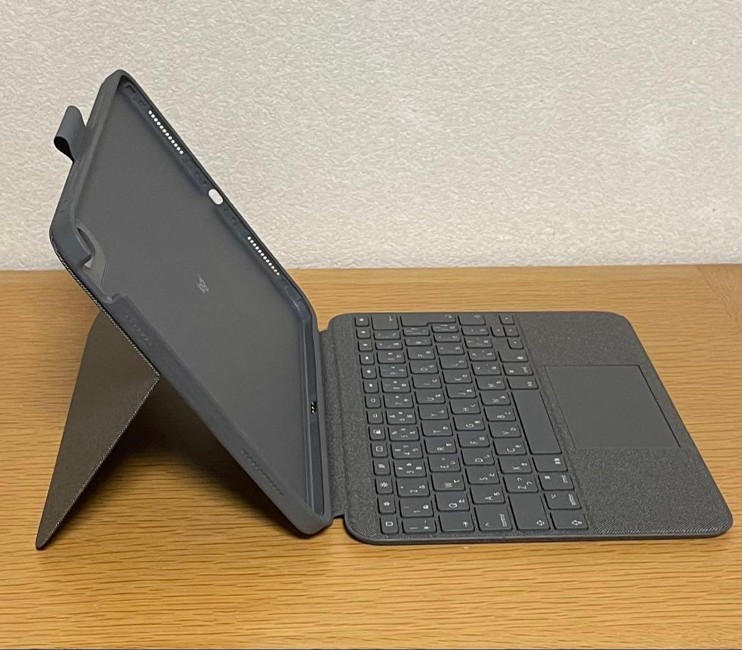 ロジクール 10.9インチ iPad用 トラックパッド付 キーボードケース。