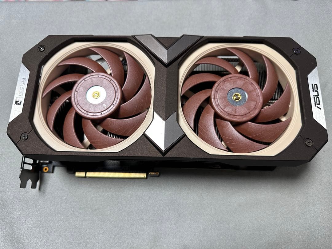 ASUS RTX 3070 Noctua 8GB LHR OCモデル 限定版