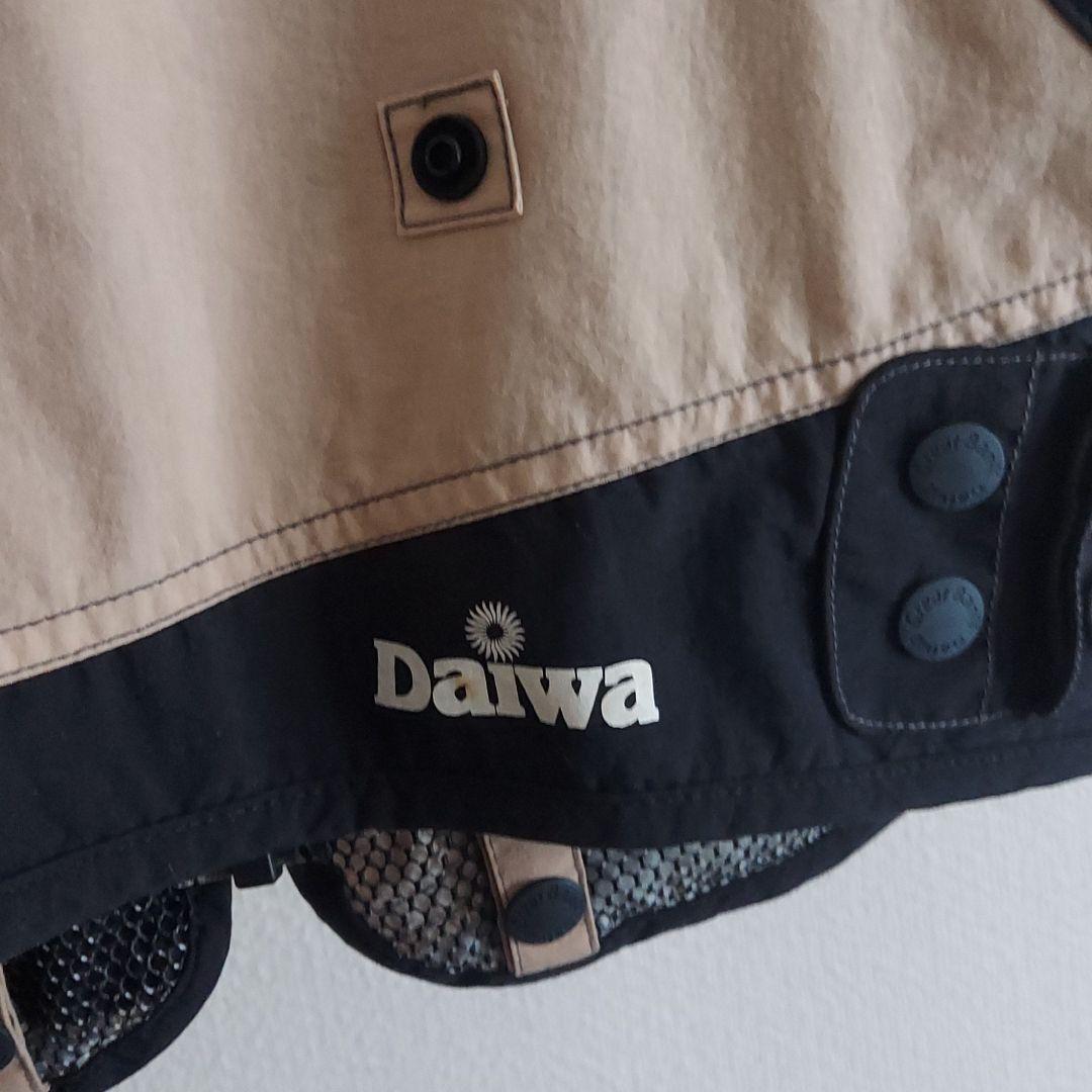 フィッシングベスト　Daiwa