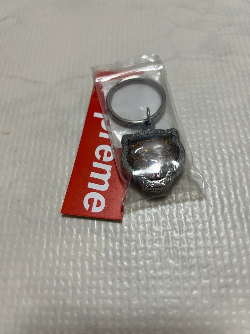 小物 Supreme Tiger Keychain