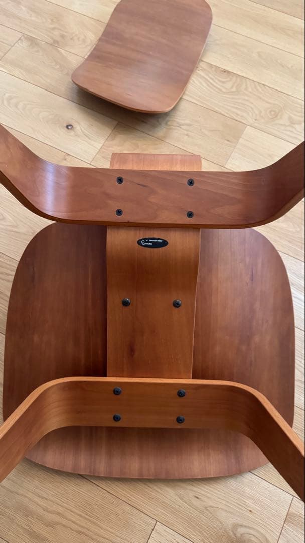 ハーマンミラー LCW チェリー突板 正規品 訳あり