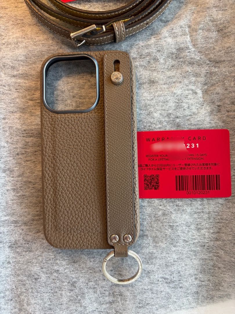 BONAVENTURA iPhone 16pro ケース＆ストラップ