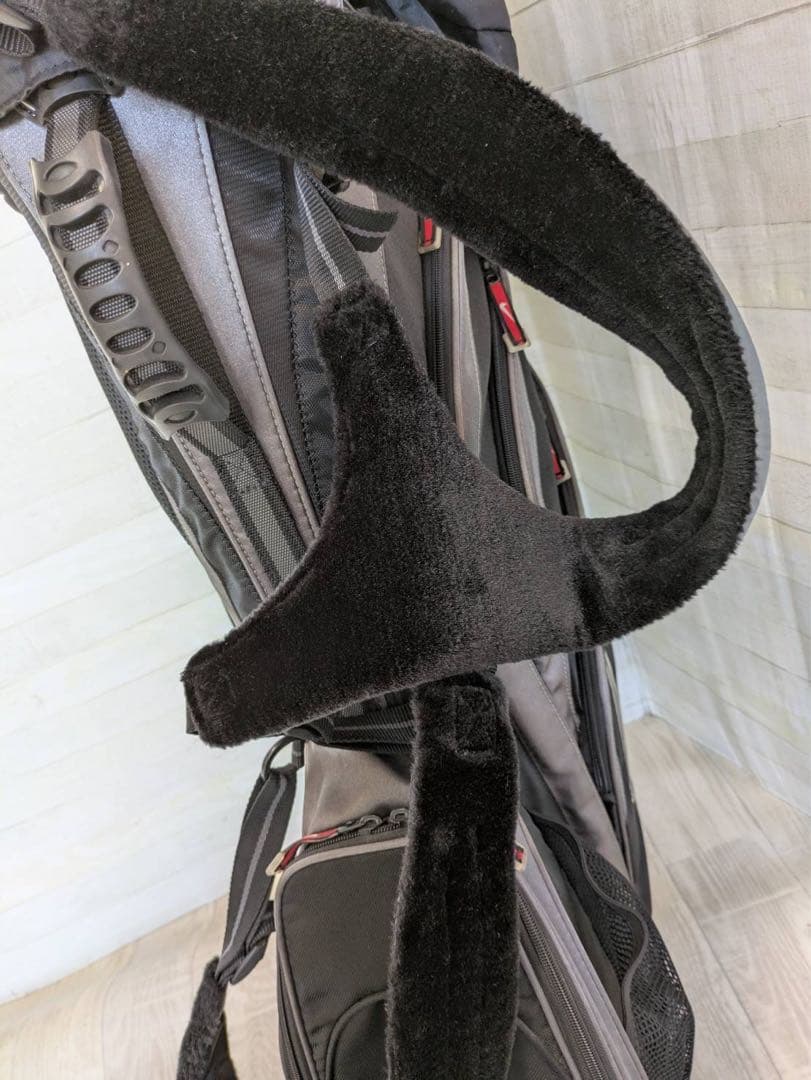 NIKE スタンド式キャディバッグ【6分割口】