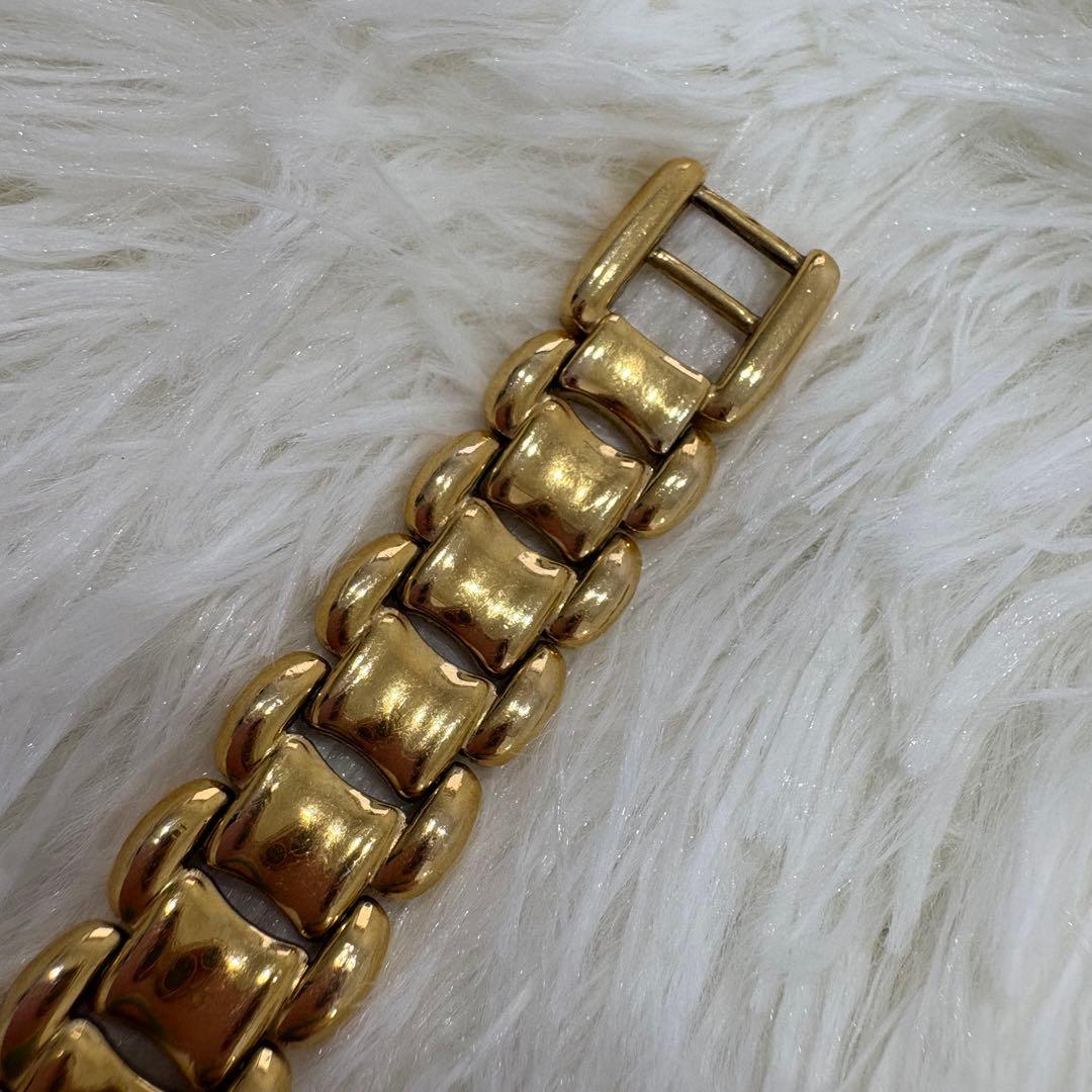 【希少】Fendi 700L QZ シェルブラック文字盤 時計 ゴールド