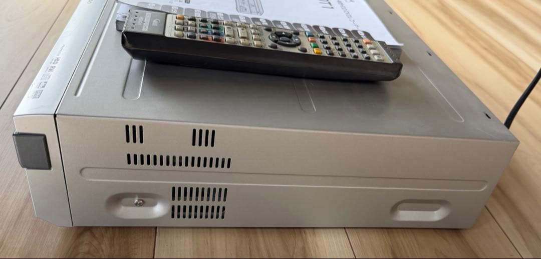 HITACHI DV-DT1 ビデオ一体型HDD搭載DVDレコーダー 分解整備品