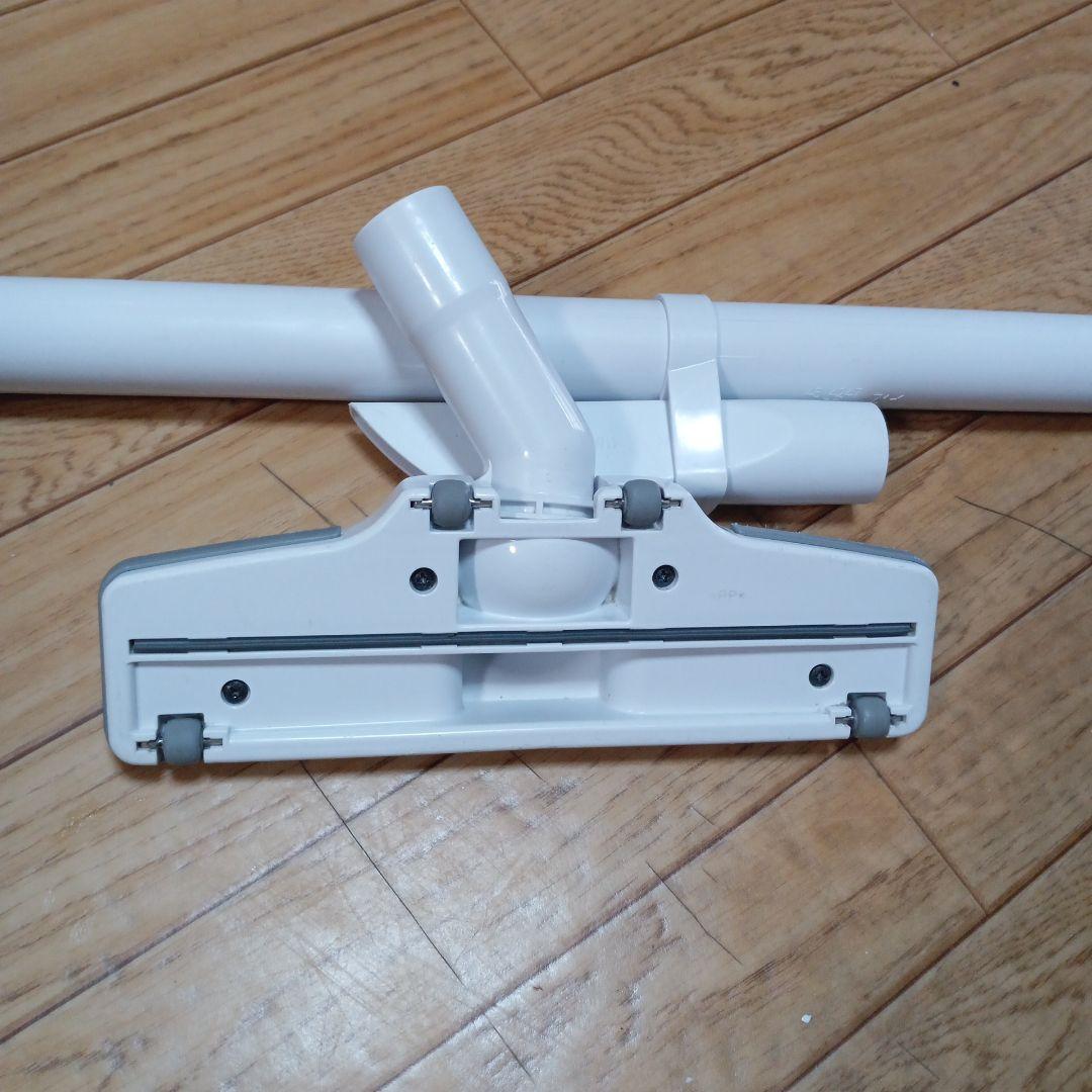 マキタ14.4V充電式クリーナーCL141FD バッテリ、充電器、サイクロン付