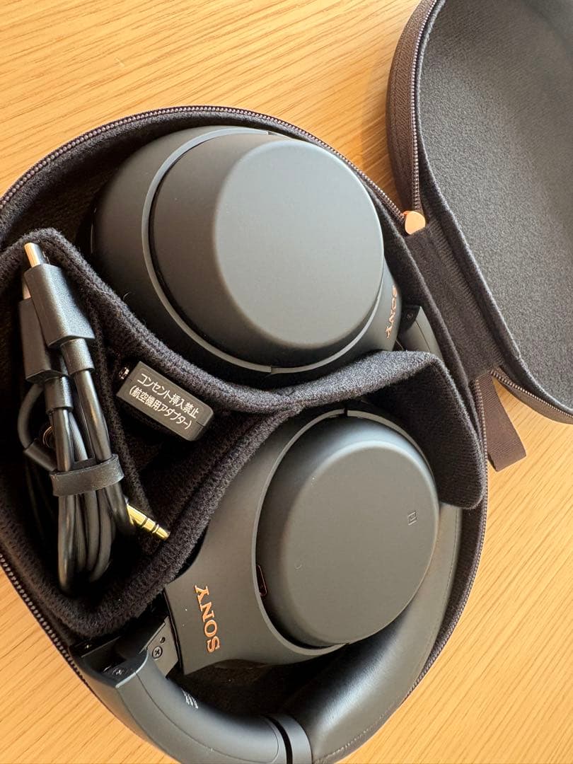 SONY WH-1000XM4 ケース付き Tomtomy