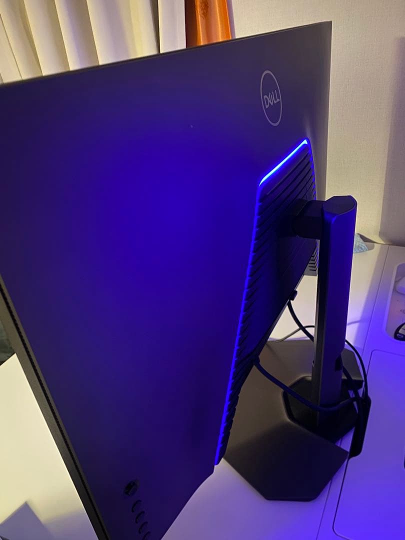 Dell 32 4K UHD ゲーミングモニター - G3223Q