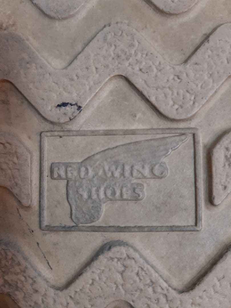 レッドウィング　８７５　サイズ７.５Ｄ　２５.５センチ