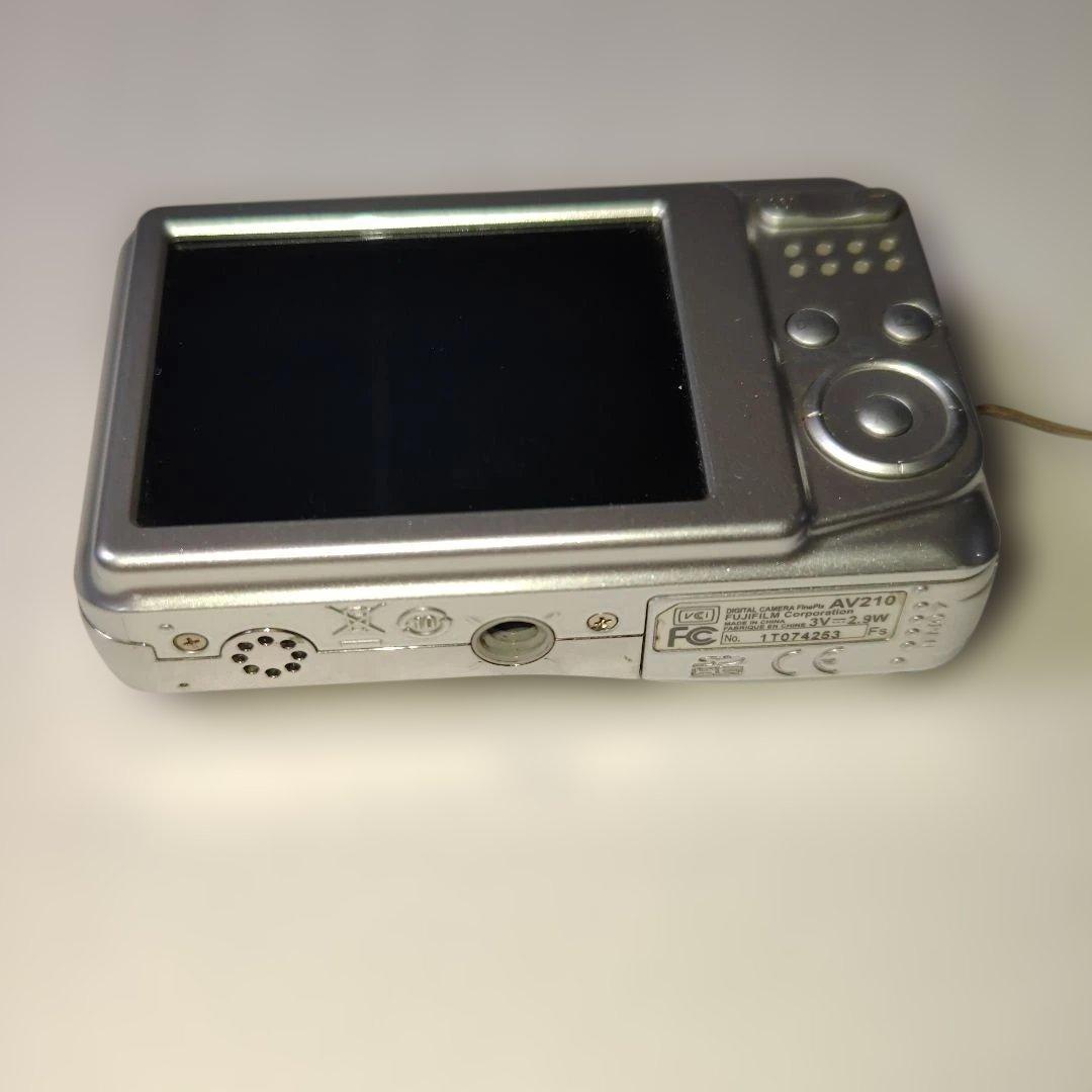 FUJIFILM FINEPIX AV210 単3電池 デジタルカメラ