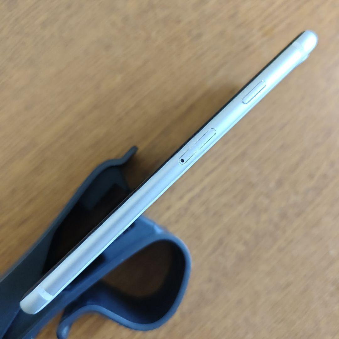 iPhone SE (第2世代) 64GB ホワイト 箱付き SIMフリー