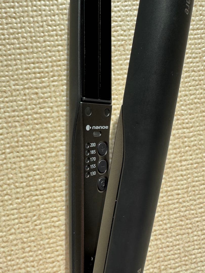 Panasonic ストレートアイロン　ナノケア EH-HS0J