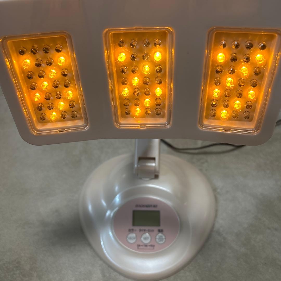 【美品】肌水姫　LEDライト美顔器　コンセント使用