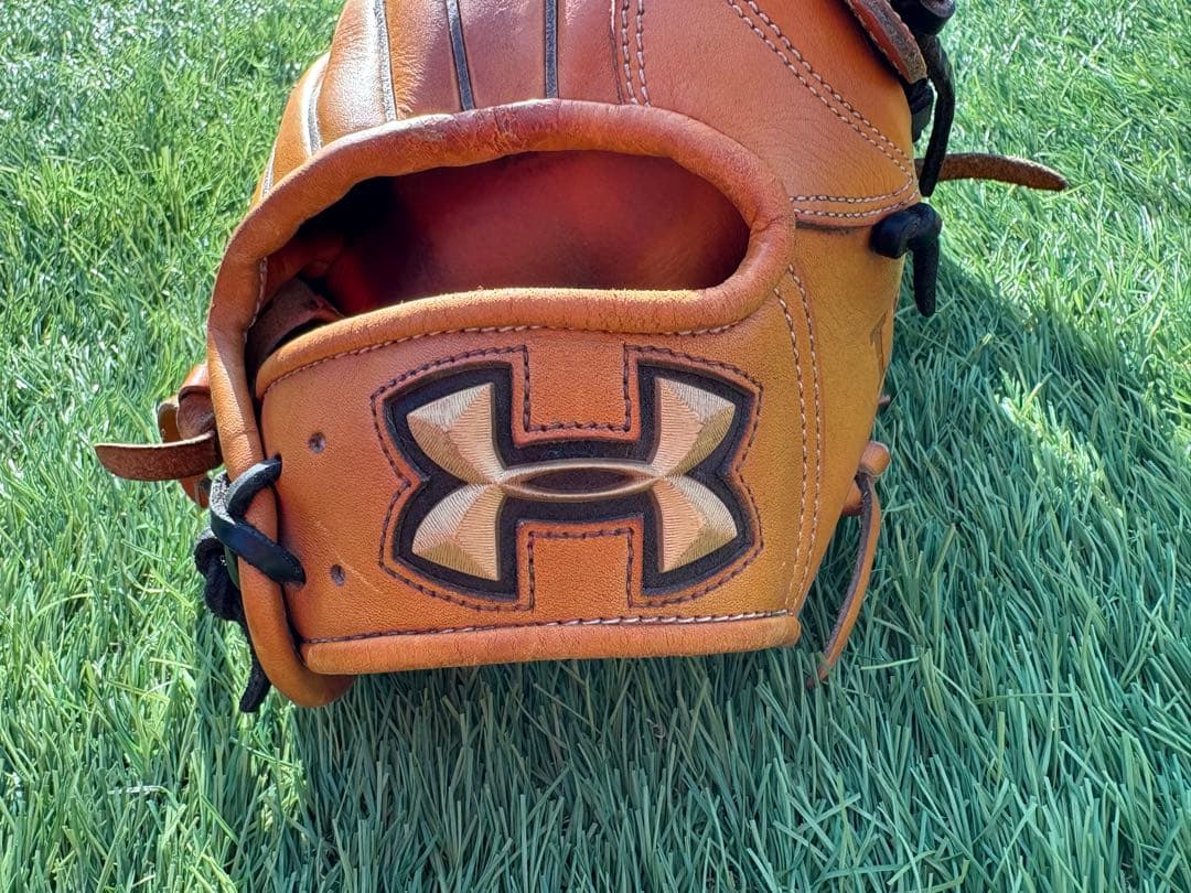 アンダーアーマー 硬式用グラブ 外野手用 QBB0088