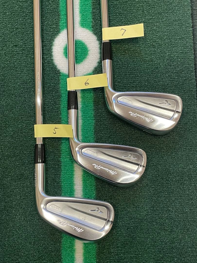 美品ミズノ 最新アイアン M-13 ５番〜PW モーダス105S 6本セット